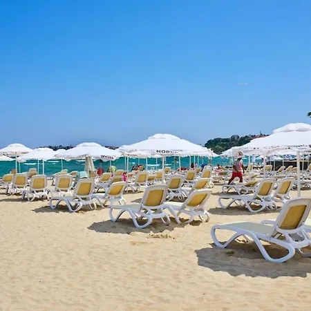 شقة Private Apartment In Nobel Aparthotel - Sunny Beach ساني بيتش